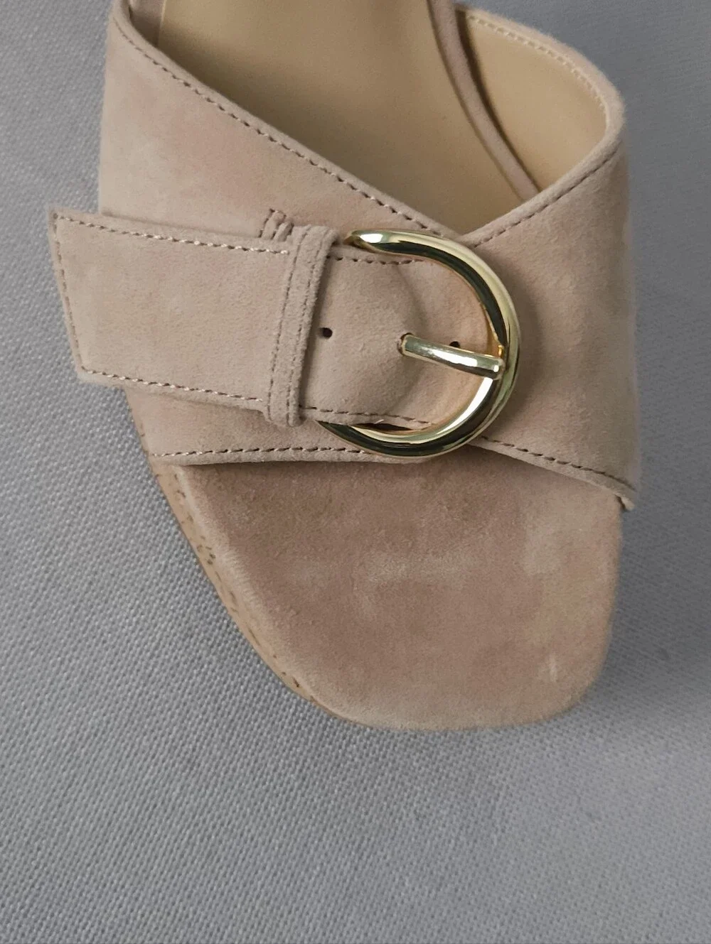 Ann‎ Taylor Suede Cork Platform Sandals Women's 8M Tan Nude Block Heel Buckle